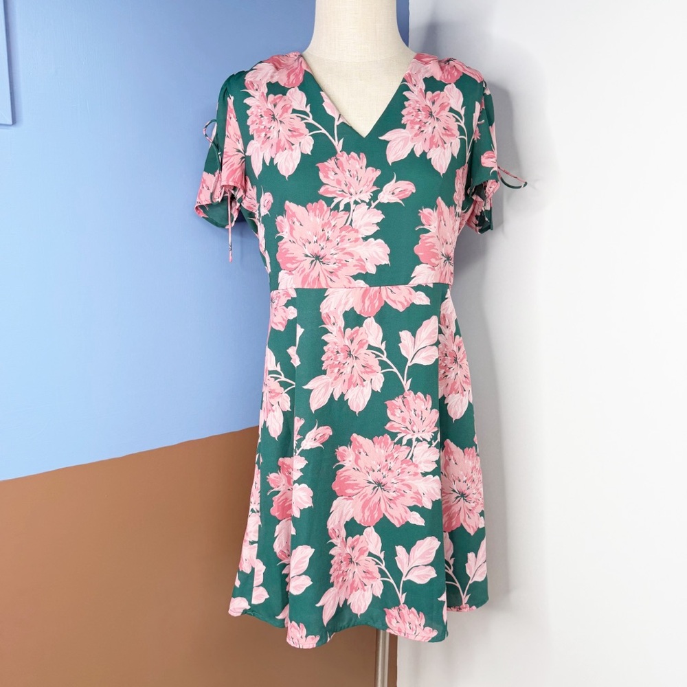J. Crew‎ Printed short-sleeve tie-shoulder dress Floral Green and Pink size 10